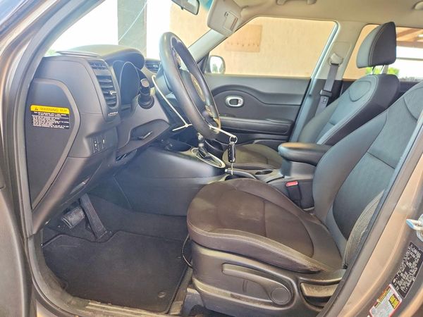 2018 KIA SOUL Base