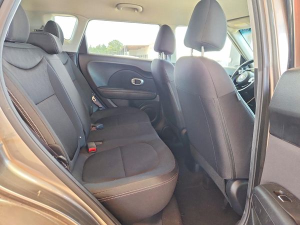 2018 KIA SOUL Base