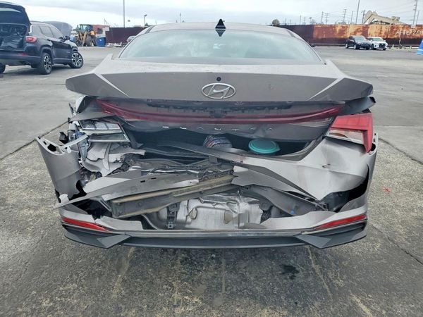 2021 HYUNDAI ELANTRA SEL
