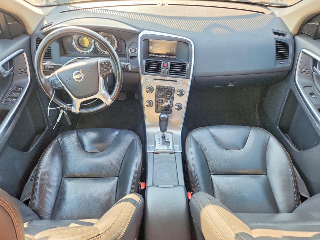 2012 VOLVO XC60