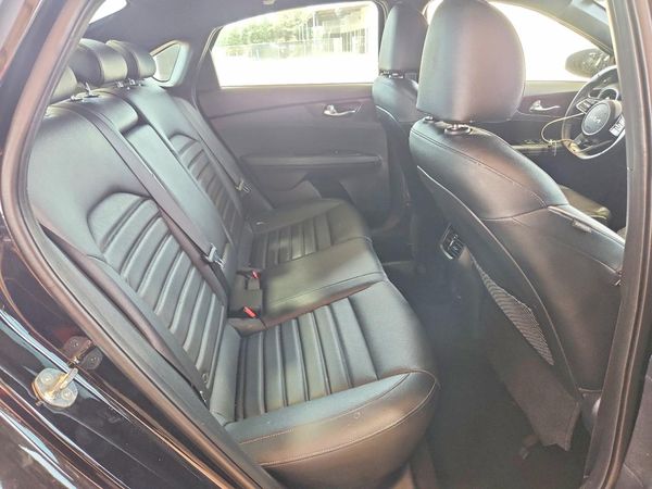 2024 KIA FORTE GT Line