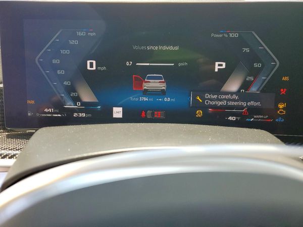 2026 BMW X5 M60i