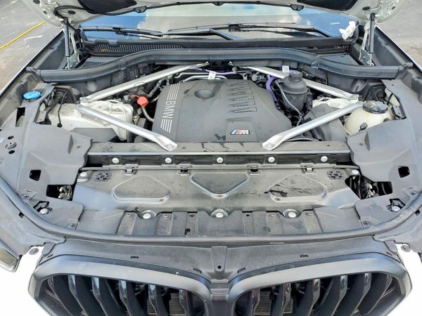 2025 BMW X6