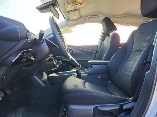 2021 TOYOTA PRIUS