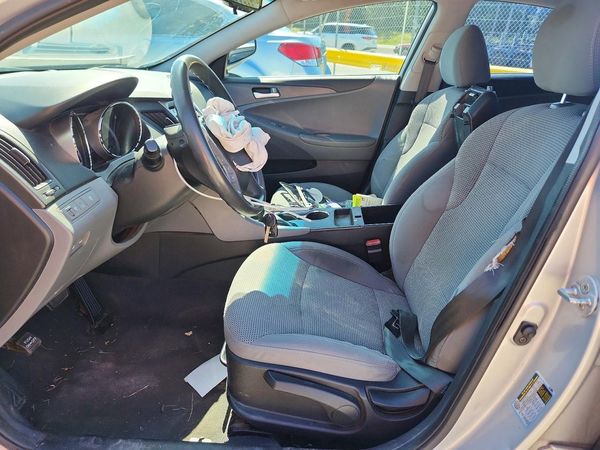 2014 HYUNDAI SONATA