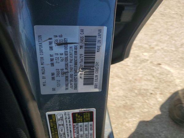 2013 MAZDA 3