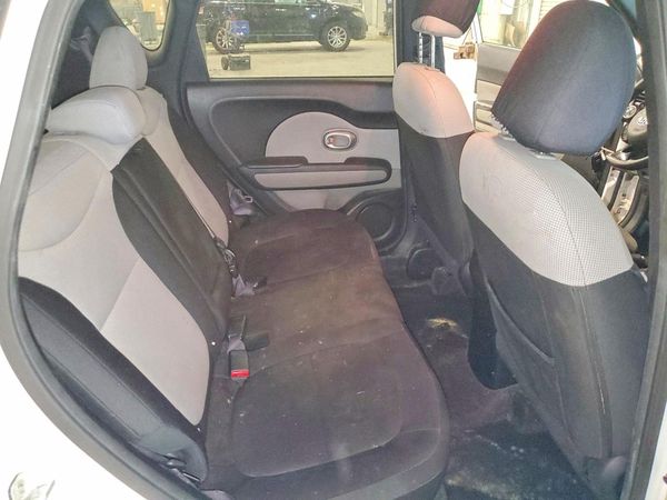 2014 KIA SOUL