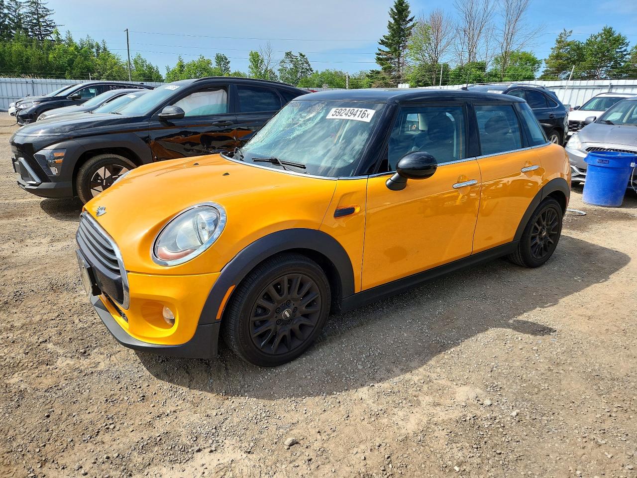 2017 MINI COOPER