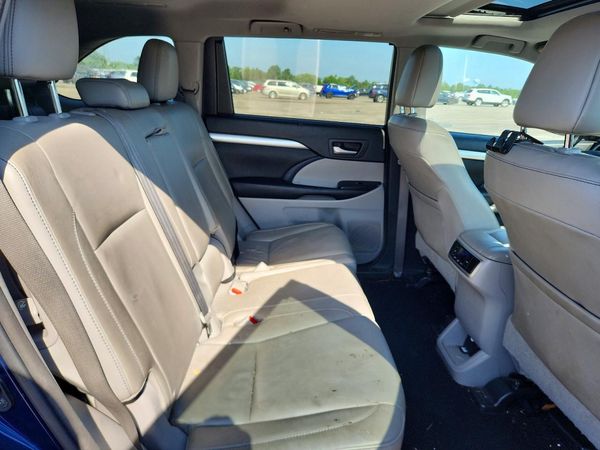 2016 TOYOTA HIGHLANDER Base/Hybrid