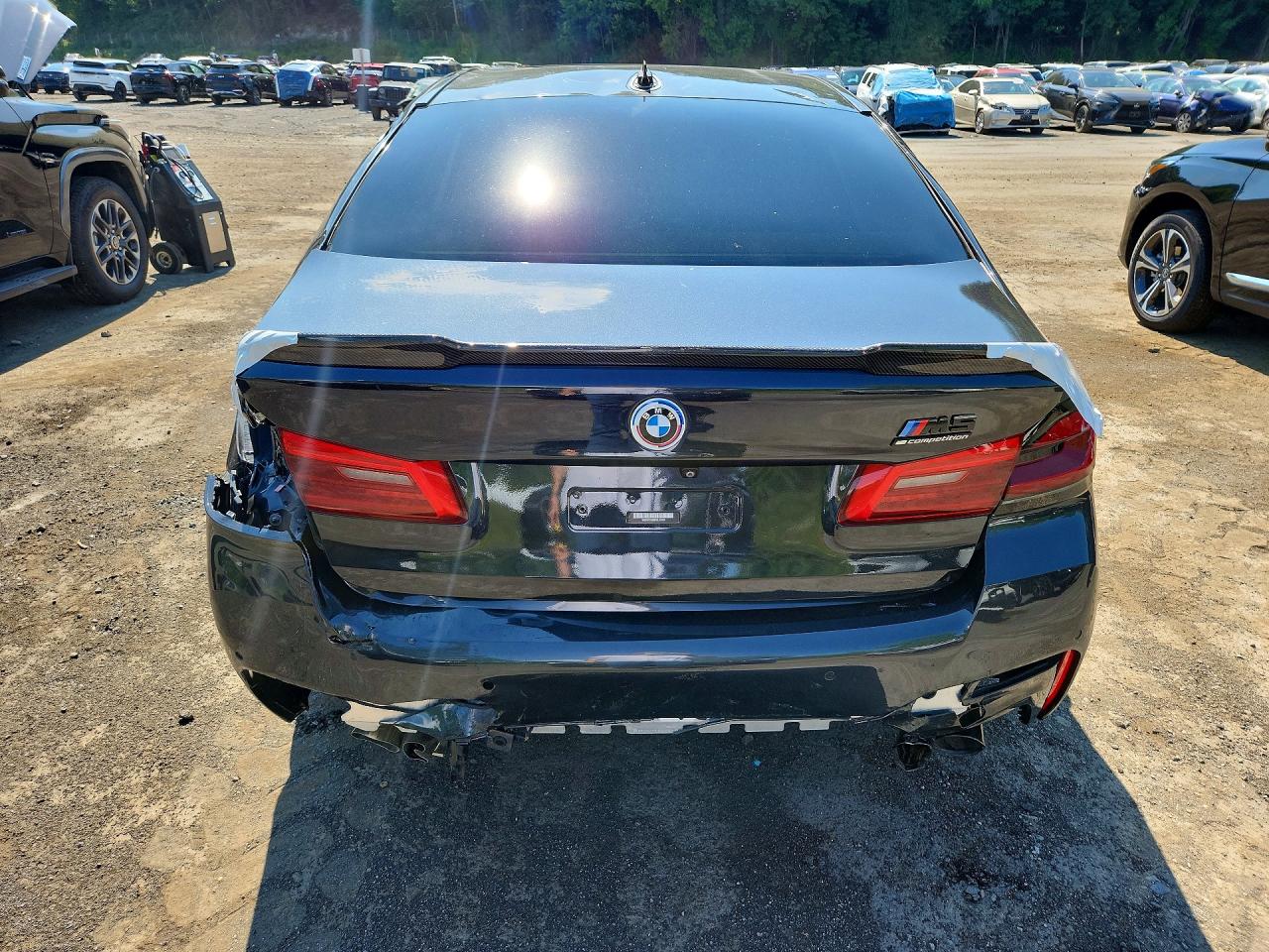 2023 BMW M5