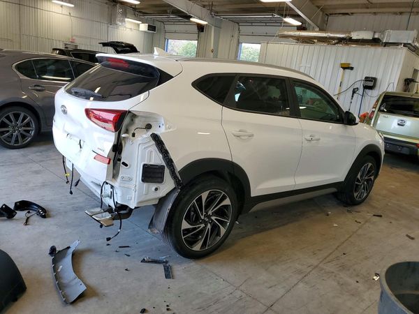 2020 HYUNDAI TUCSON