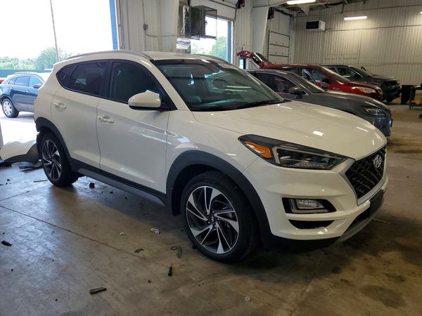 2020 HYUNDAI TUCSON