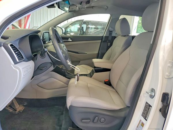 2020 HYUNDAI TUCSON