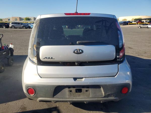 2019 KIA SOUL 4D Base