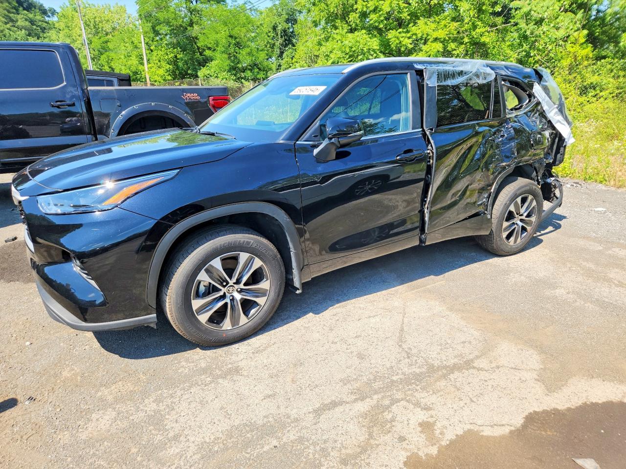 2026 TOYOTA HIGHLANDER