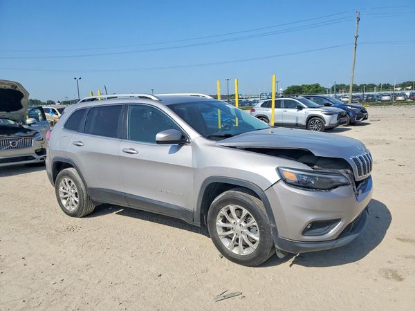 2019 JEEP CHEROKEE LATITUDE 4X4