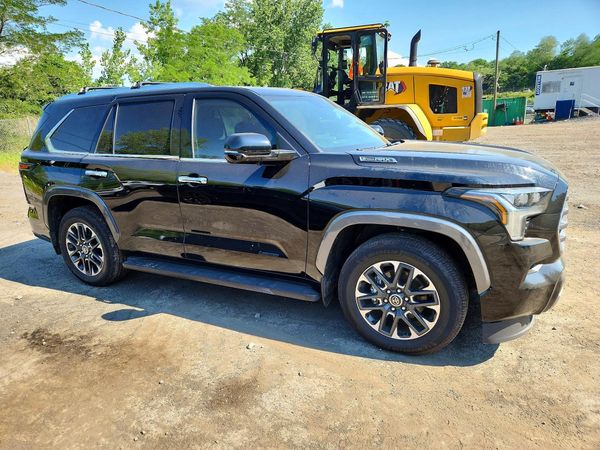 2024 TOYOTA SEQUOIA
