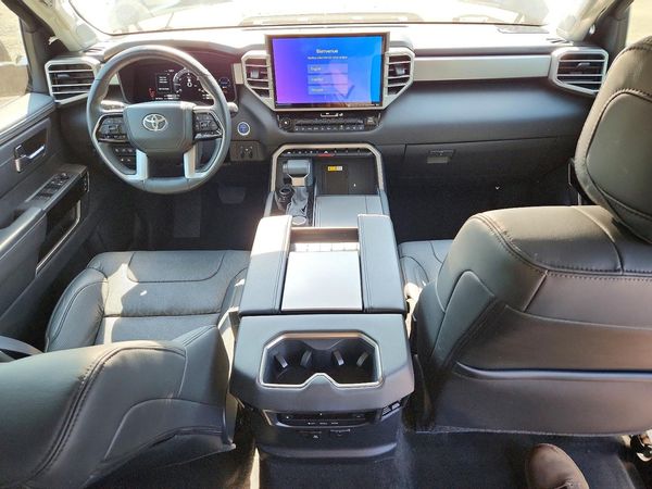 2024 TOYOTA SEQUOIA