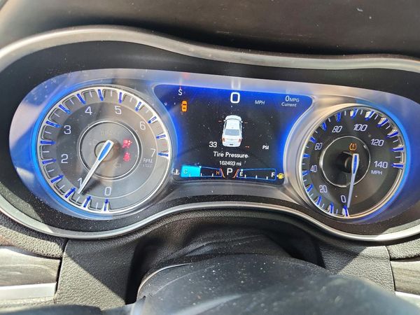 2018 CHRYSLER 300