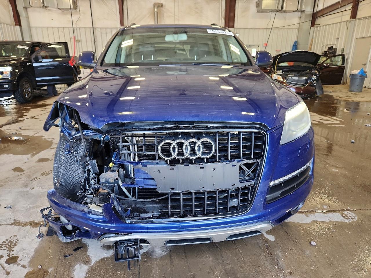 2014 AUDI Q7 Premium