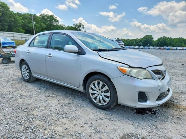 2012 TOYOTA COROLLA