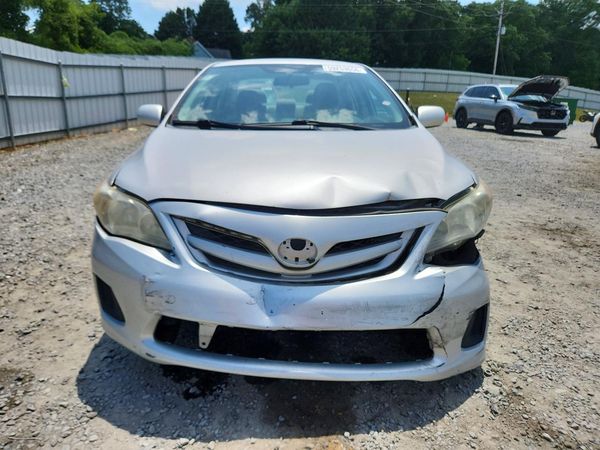 2012 TOYOTA COROLLA