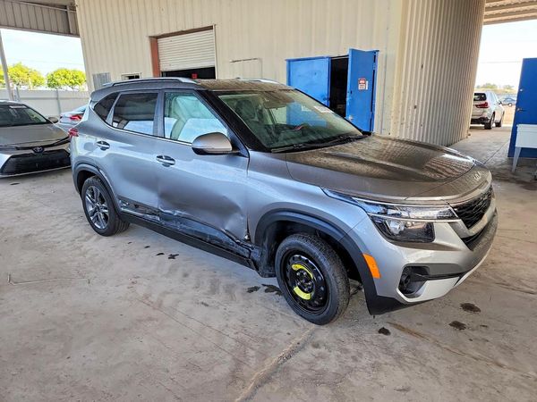 2023 KIA SELTOS S, Nightfall Edition