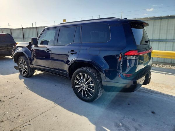 2024 LEXUS GX 550
