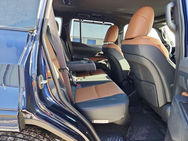 2024 LEXUS GX 550