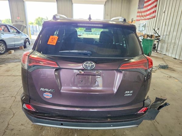 2017 TOYOTA RAV4 XLE