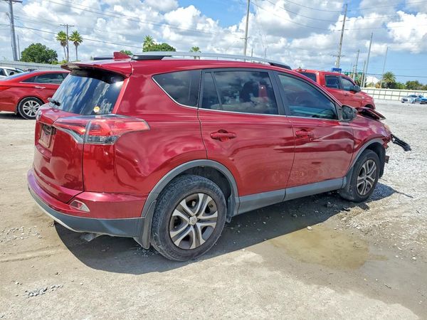 2018 TOYOTA RAV4 LE