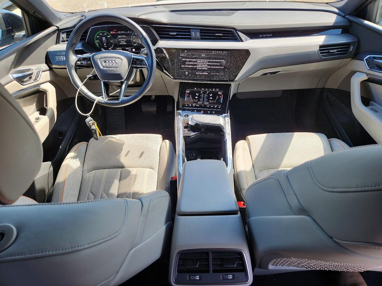 2024 AUDI Q8 E-TRON