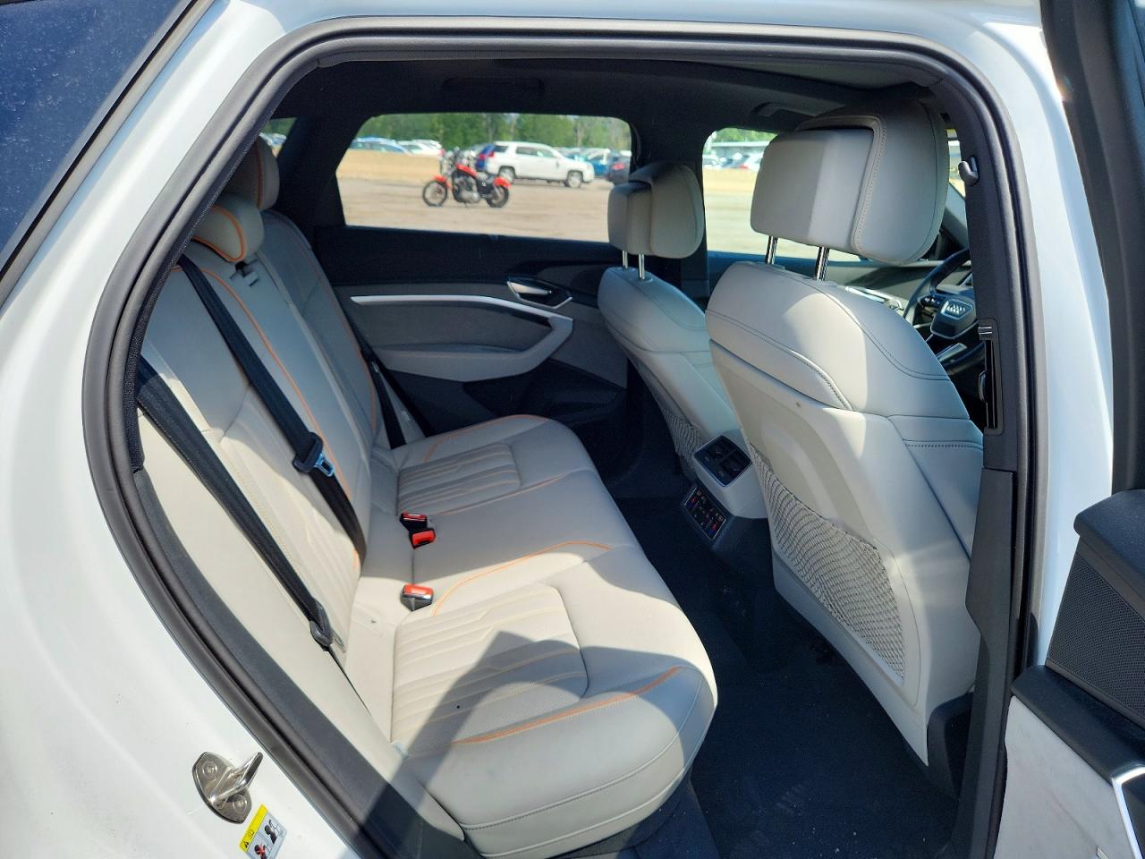 2024 AUDI Q8 E-TRON