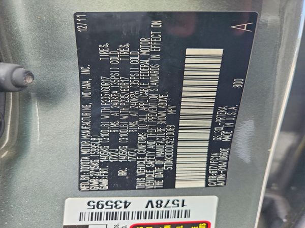 2012 TOYOTA SIENNA