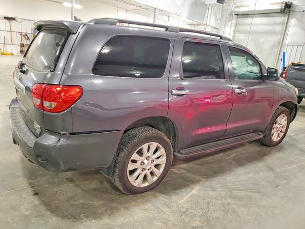 2013 TOYOTA SEQUOIA Platinum