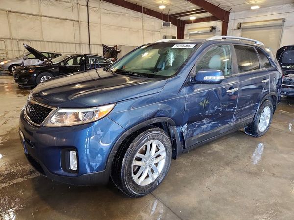 2014 KIA SORENTO Base/ LX