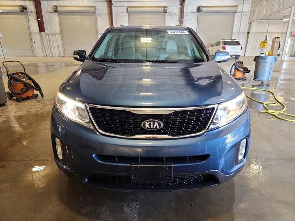 2014 KIA SORENTO Base/ LX