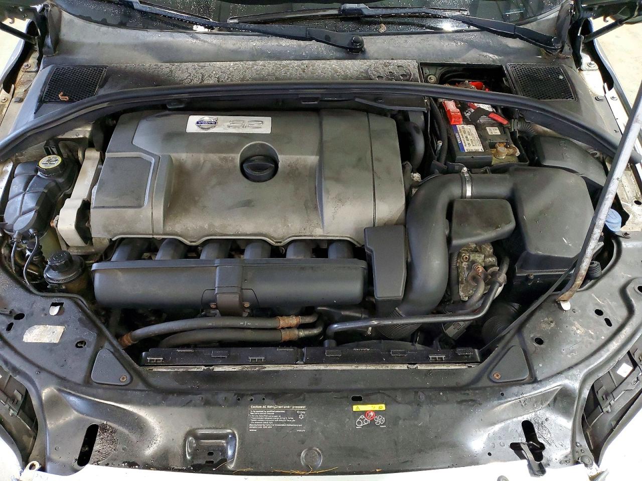 2008 VOLVO XC70