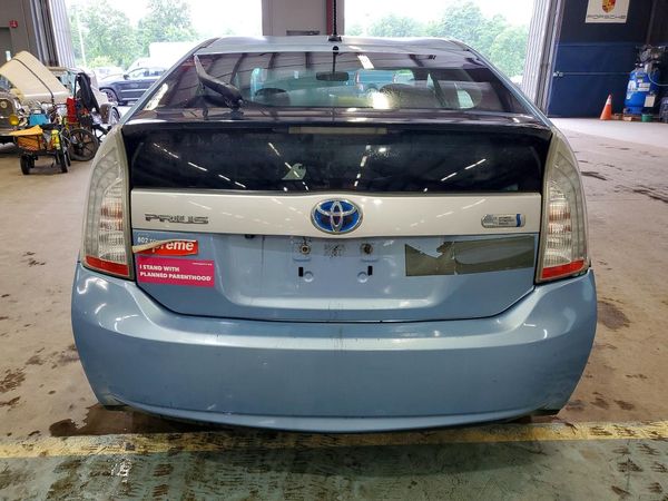 2014 TOYOTA PRIUS — DIRR