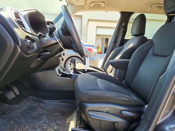 2019 JEEP RENEGADE SPORT 4X4