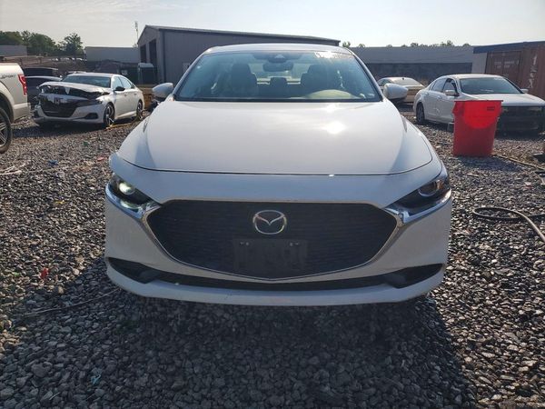 2019 MAZDA 3