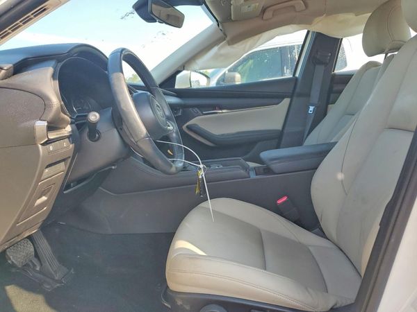 2019 MAZDA 3