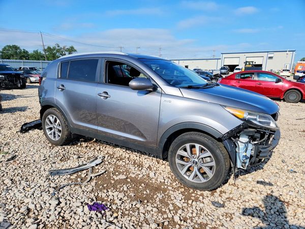 2015 KIA SPORTAGE GL - Middle-low