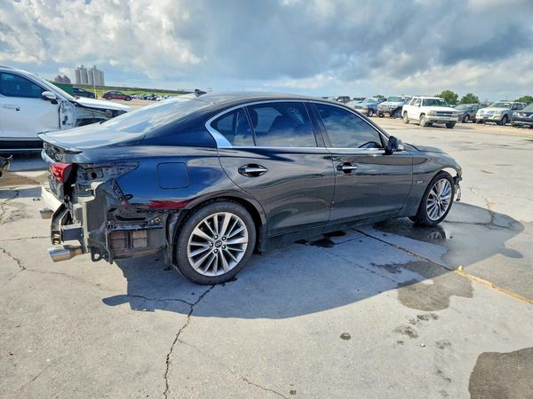 2018 INFINITI Q50
