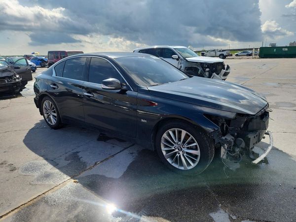 2018 INFINITI Q50