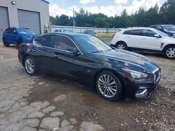 2018 INFINITI Q50