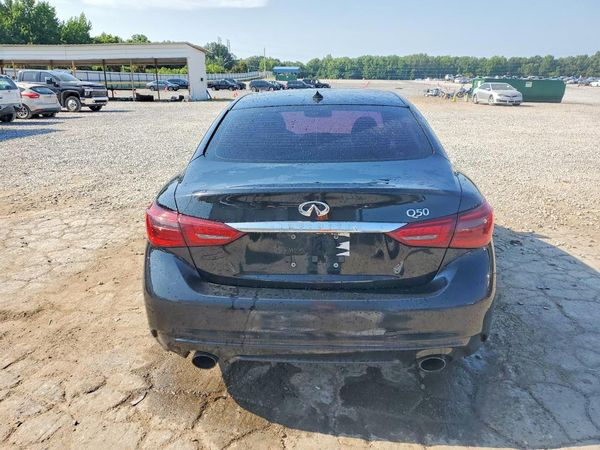 2018 INFINITI Q50