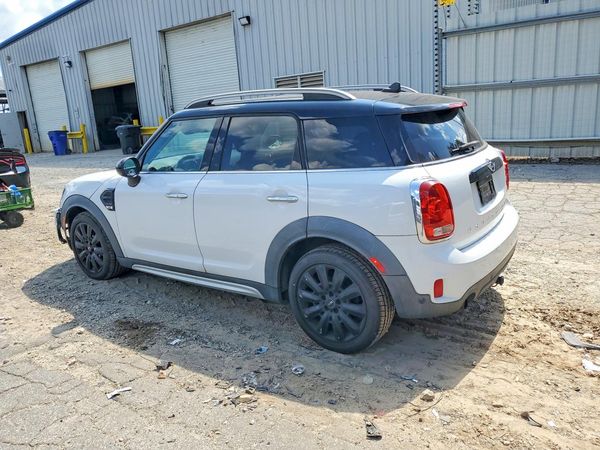 2017 MINI COOPER