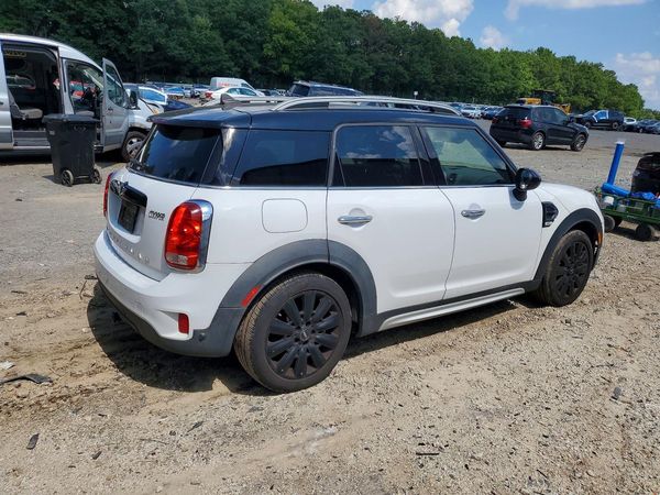 2017 MINI COOPER