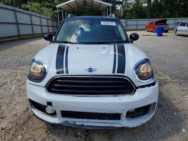 2017 MINI COOPER